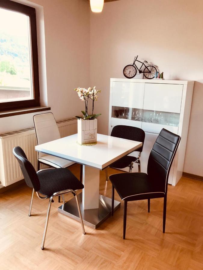Ferienwohnung Resi Mit Traumhaftem Seepanorama Steindorf am Ossiacher See Esterno foto