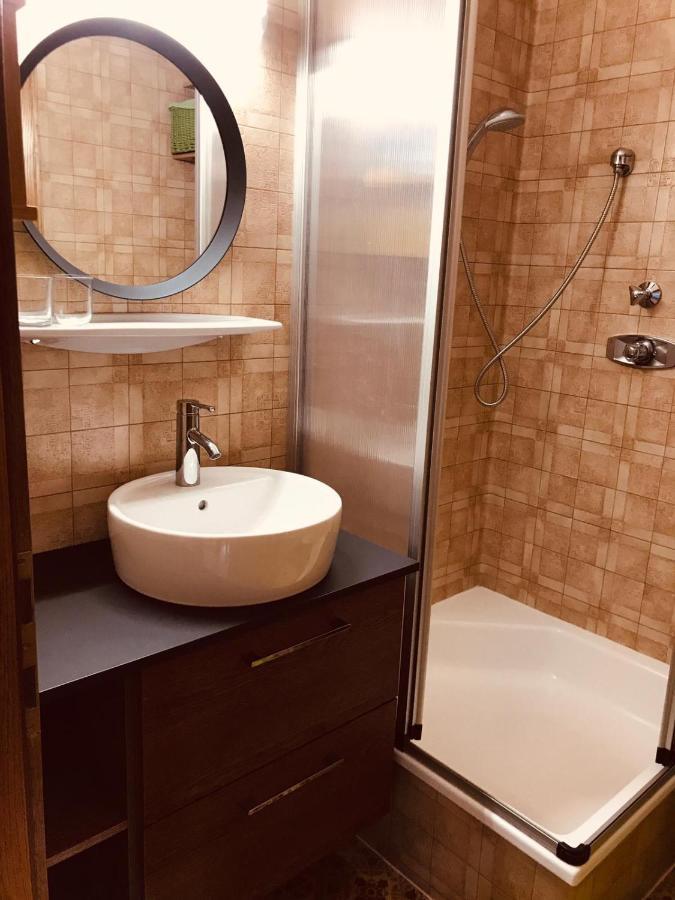 Ferienwohnung Resi Mit Traumhaftem Seepanorama Steindorf am Ossiacher See Esterno foto